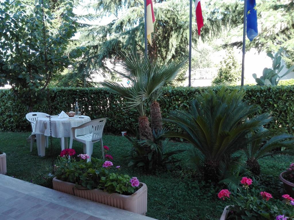 B&B Le Begonie 아스콜리피체노 외부 사진